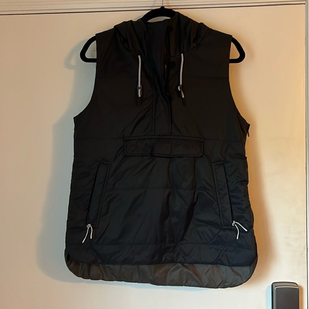 Women’s Holden Puffer Vest, Large